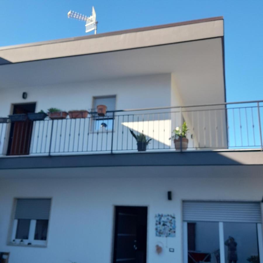 A Casa Di Falco Mondragone Bagian luar foto